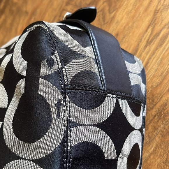 Coach Madison Maggie monogram hobo shoulder bag - Picture 3 of 13